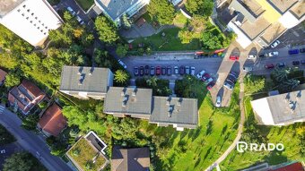 RADO | Komplet zrekonštruovaný 3i byt s 2 loggiami | Kramáre - 18