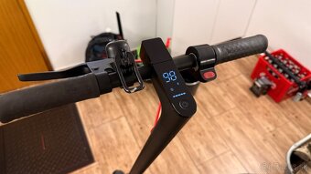 Xiaomi MI scooter Pro - 18