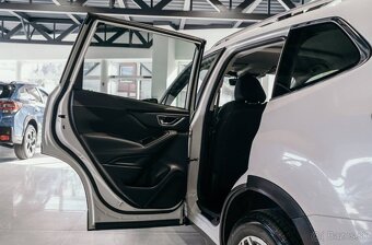 Subaru Forester 2.0i mHEV Style X-Tra Lineartronic - 18