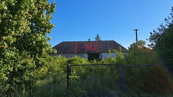 Rodinný dom, záhrada 1.400 m2, šírka 27m, Starý Hrádok (SM - - 18