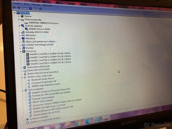 Sony Vaio i3 8GB 640GB - 18