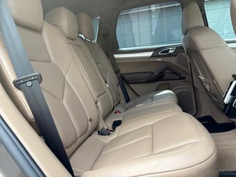 Porsche Cayenne S 4.8 V8 Tiptronic - 18