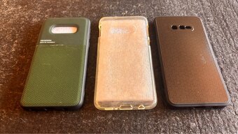 Predám púzdra na telefôny SAMSUNG - 18