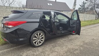 Hyundai i40 1.7 crdi 100kw 2011 - 18