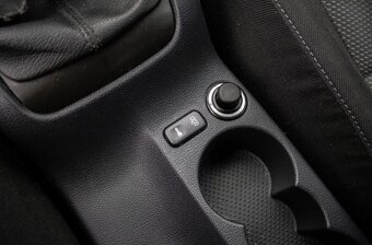 Škoda Octavia 2 z roku 2007 - 18