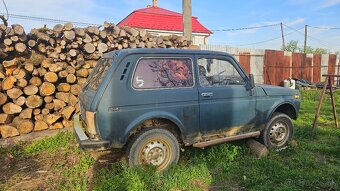 Lada Niva 1.7i 4x4 - 18