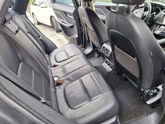 Jaguar F-pace 2.0d - 18