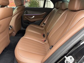 Mercedes-Benz E trieda Sedan 220 d EXCLUSIVE mHEV 4MATIC,147 - 18