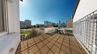 SÚBOR 2 BYTOV - SÍDL. JUH , TO - 18