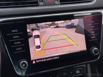Škoda Superb 2.0 TDI SCR Live DSG - 18