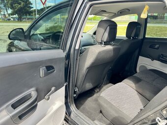 Kia Ceed 1,4 - 18