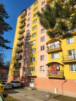 PREDAJ- 3 i byt 63 m2- ul. Partizánska/HANDLOVÁ - 18