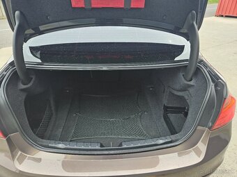 Predám BMW F30 - 18