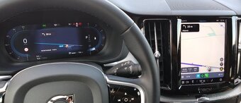 Volvo XC60 2.0 B4 mHEV R-Design A/T - 18