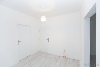 NA PREDAJ 3-izb.byt Petržalka, kompletná rekonštrukcia - 18