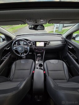 Kia Niro 1.6 GDI Automat - 18