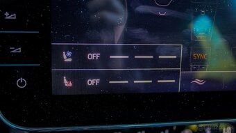 Škoda Superb Combi 2.0 TDI SCR L&K 4x4 DSG, Slovenské auto - 18