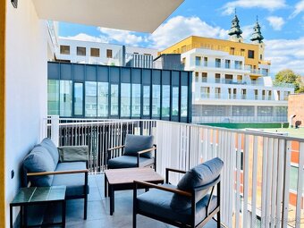 Prenájom 3 izb. byt, Orbis, 2x terasa, garáž. státie - 18