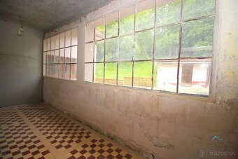 Vidiecka usadlosť na samote s lesmi- Malá Hradná - 18