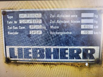 Buldozer Liebherr PR 731C-L motor BĚŽÍ, DPH - 18