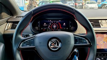 Škoda Octavia Combi 2.0 TDI RS DSG 4x4 - 18
