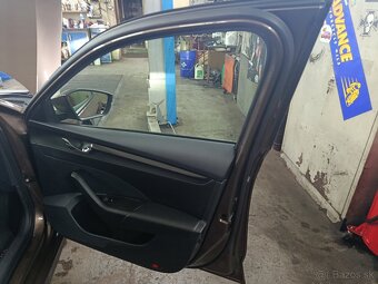 Škoda Octavia combi 2.0tdi 110kw r.v.2020 - 18