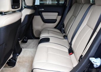 Hummer H3 5.3 V8 ALPHA ČR 224 kw - 18