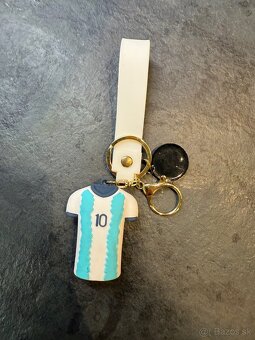 Knihy, hračky, kartičky - 18