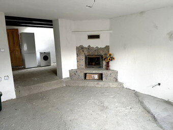 Výrazná zľava  Predaj Dvoch Rodinných domov v obci Padar - 18