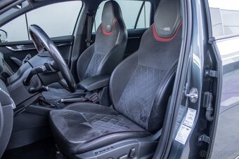 Škoda Octavia Combi 2.0 TDI RS - 18
