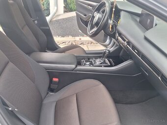 Mazda 3 - 18