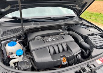 AUDI A3 1.6i AUTOMAT SPORTBACK - 18