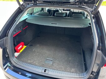 Škoda Octavia Combi 2.0 TDI SCR Ambition DSG - 18