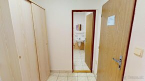 REZERVOVANE -OILKA: NA PRENÁJOM VEĽKOMETRÁŽNY 2-IZBOVÝ BYT - 18