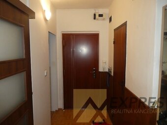 RK EXPRES - predaj 3 izbový byt v Handlovej, ul.Morovnianska - 18
