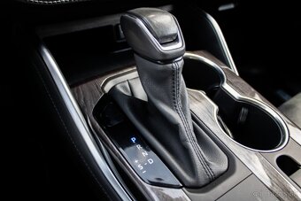 Toyota Highlander 2.5 Hybrid, 4X4, Automat, 7 Miest, SR - 18