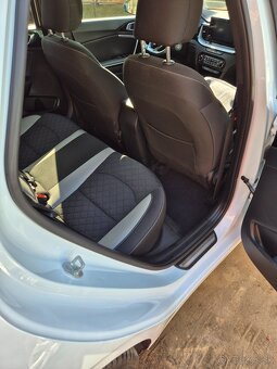 Kia Ceed SW GT line 7DCT - 18