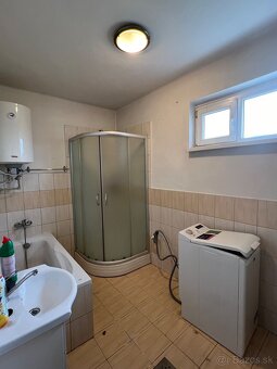 SIMI real - rezervovaný - 18