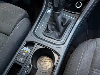 VW Touran 2.0 TDI 110kW DSG Taž. Panorama - záruka Autodraft - 18