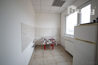 Administratívna budova na predaj, komerčný objekt, Martin -  - 18