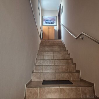 Prenajom 3-izboveho bytu vhodneho aj na komercne ucely - 18