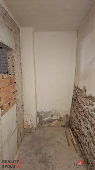 Menší rodinný dom v centre obce Častá, predaj - 18