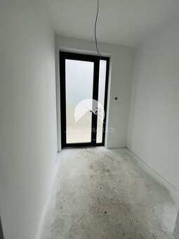 Reality KOMPLEX s.r.o., Vám ponúka na predaj moderný dvojdom - 18