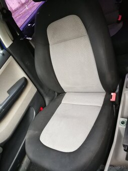 Fabia 1 kombi na diely, bez korózie, modrá - 18