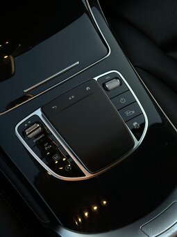 Mercedes Benz GLC SUV 220d 4MATIC Facelift ⭐ODPOČET DPH⭐ - 18