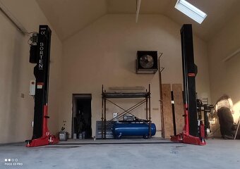 Dvojstlpový zdvihák BOR 4,2Ton a 5TON ramena 3dielne automat - 18