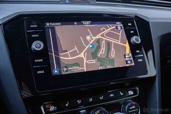 Volkswagen Passat 2.0 TDI R-Line DSG / ODPOČET - 18