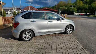 Honda FR-V 6miestne 2.2 ictdi 103kw nafta 2006 - 18