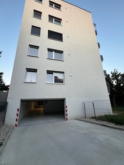 na prenájom 3 izb. byt, Geologická ul. - 18