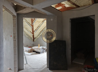 Priestranný 6 - izbový rodinný dom vo Veľkých Ripňanoch - 18